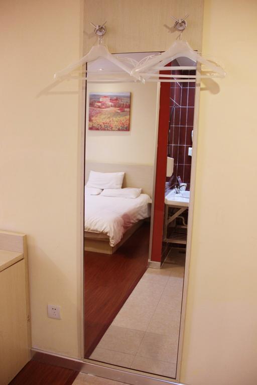 Hanting Express Shanghai Jinqiao Middle Yanggao Road Экстерьер фото